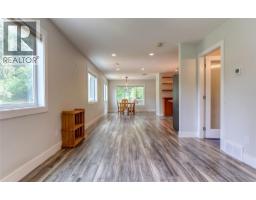 495 Columbia Street, Castlegar, BC V1N1G8 Photo 45