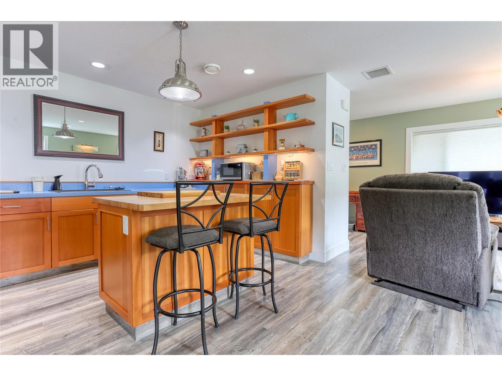 495 Columbia Street, Castlegar