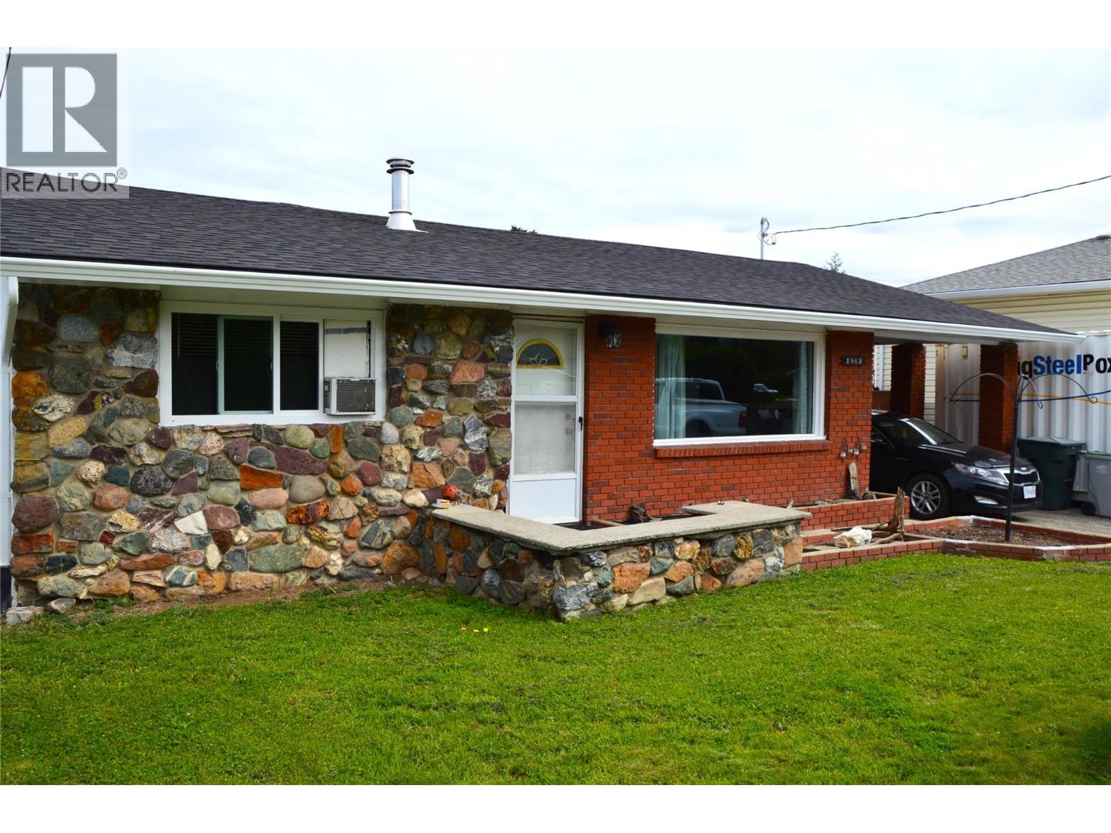 1962 Parkcrest Avenue - 1