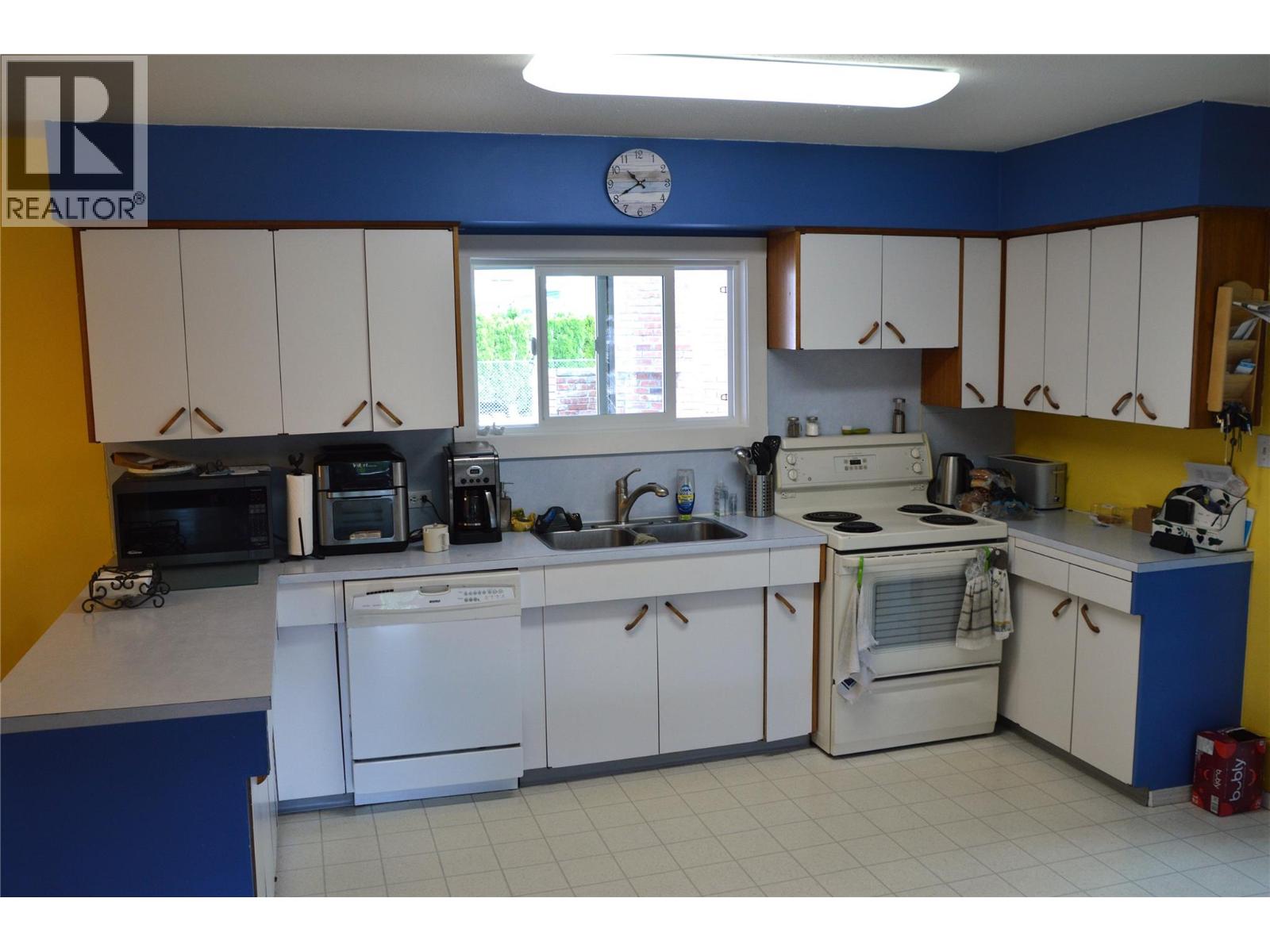 1962 Parkcrest Avenue - Image 3