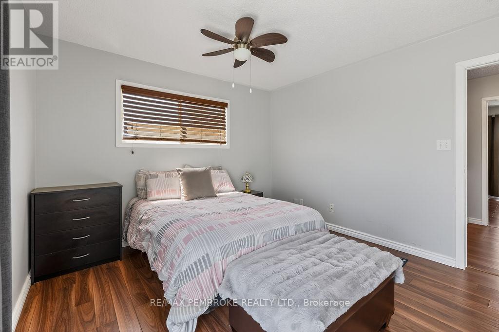 466 GOURLEY AVENUE - 22
