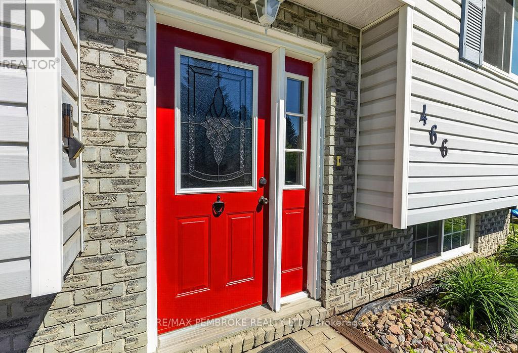 466 GOURLEY AVENUE - 3