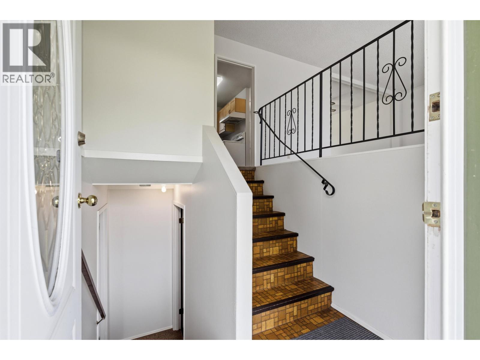 708 SMITH STREET - 14