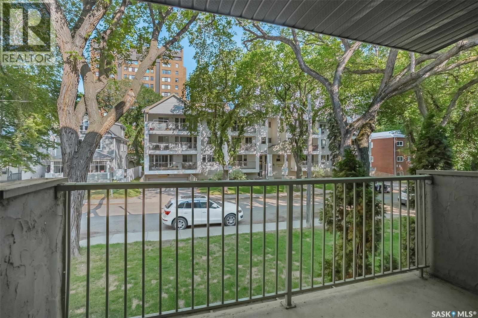 #201 431 4th AVENUE N - 19