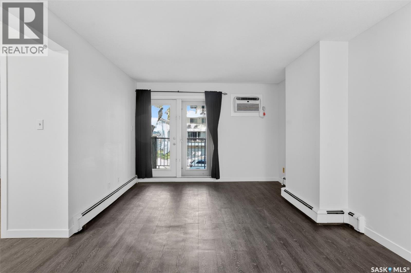 #201 431 4th AVENUE N - 5