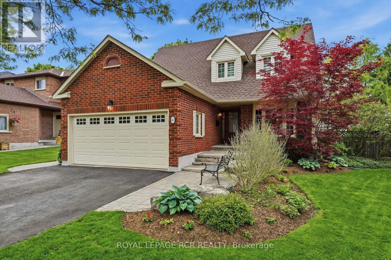 Photo of 40 MOFFAT CRESCENT