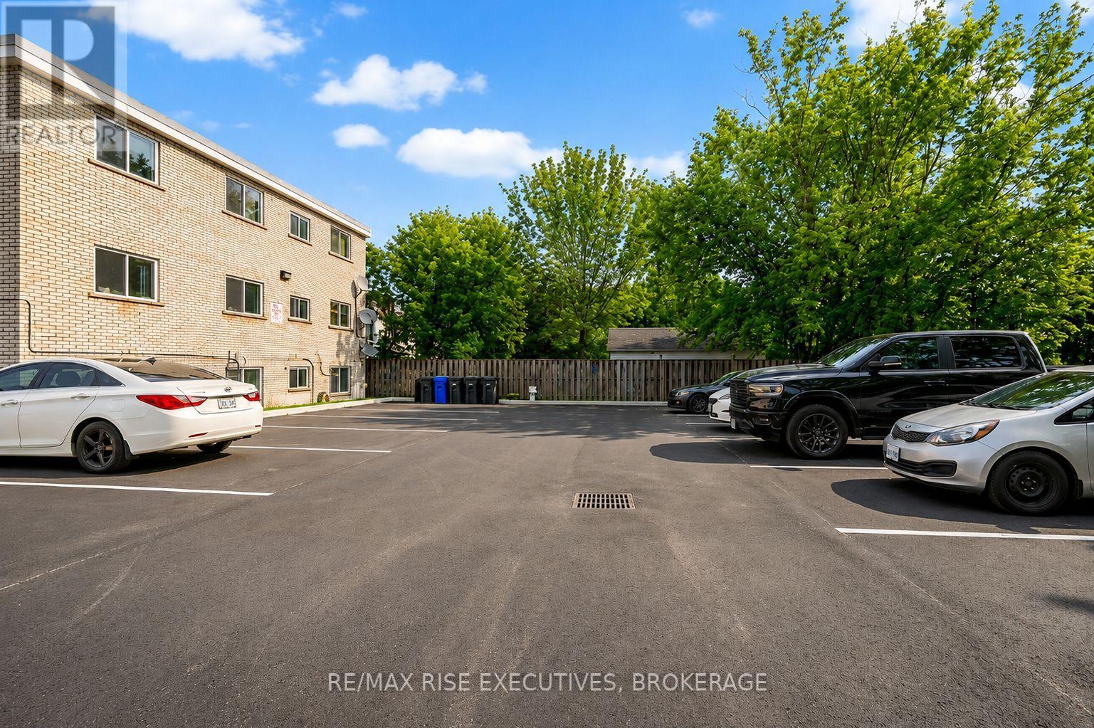 48 STEPHEN STREET - 10