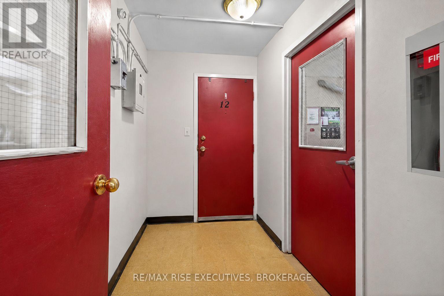 48 STEPHEN STREET - 6
