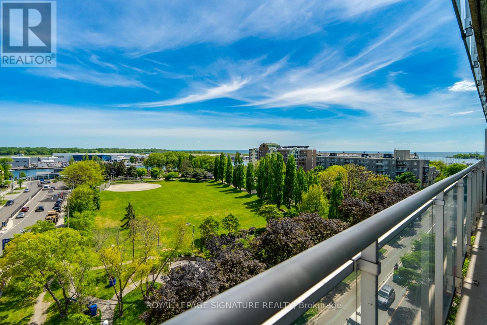 #1007 650 QUEENS QUAY W - 17