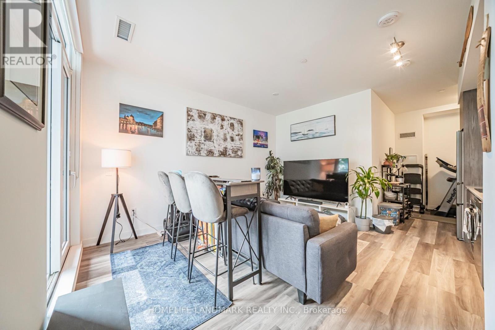 #112 121 LOWER SHERBOURNE STREET - 28