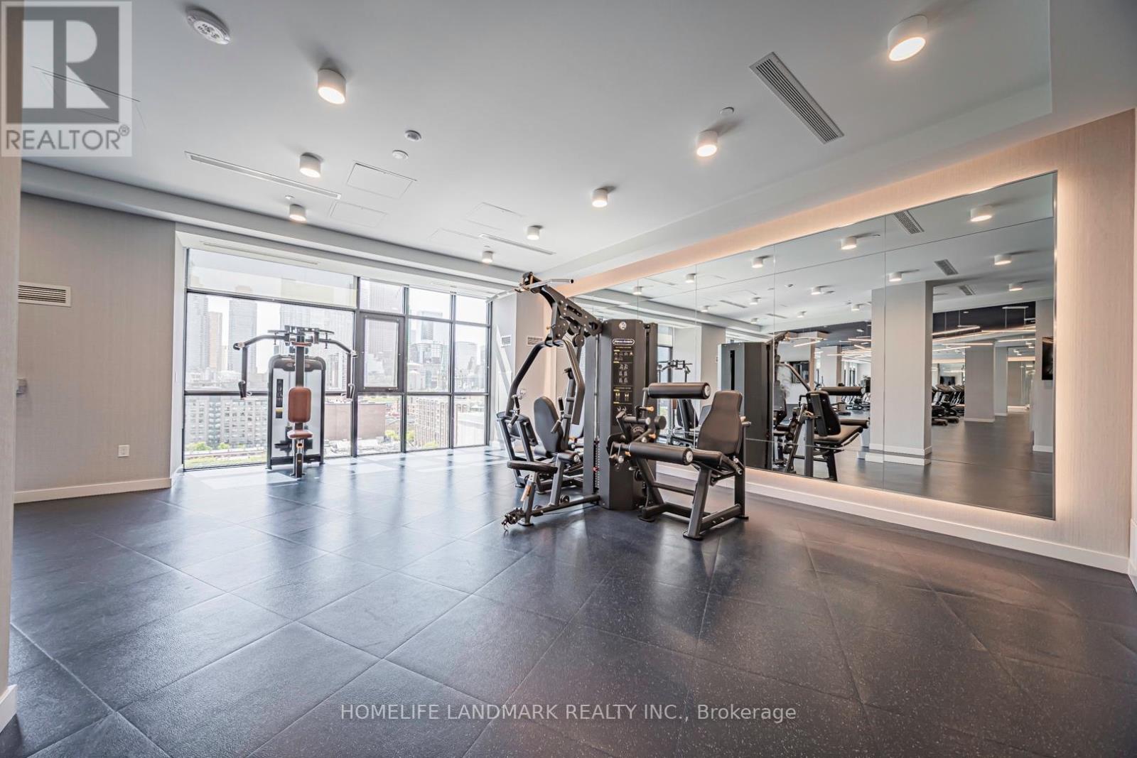 #112 121 LOWER SHERBOURNE STREET - 9