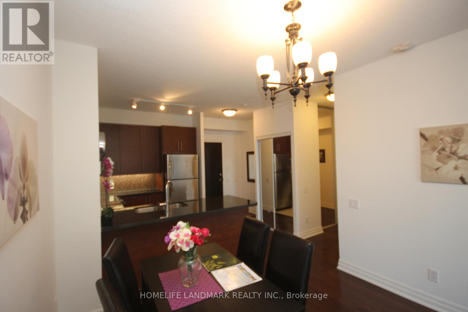 #603 17 RUDDINGTON DRIVE - 27