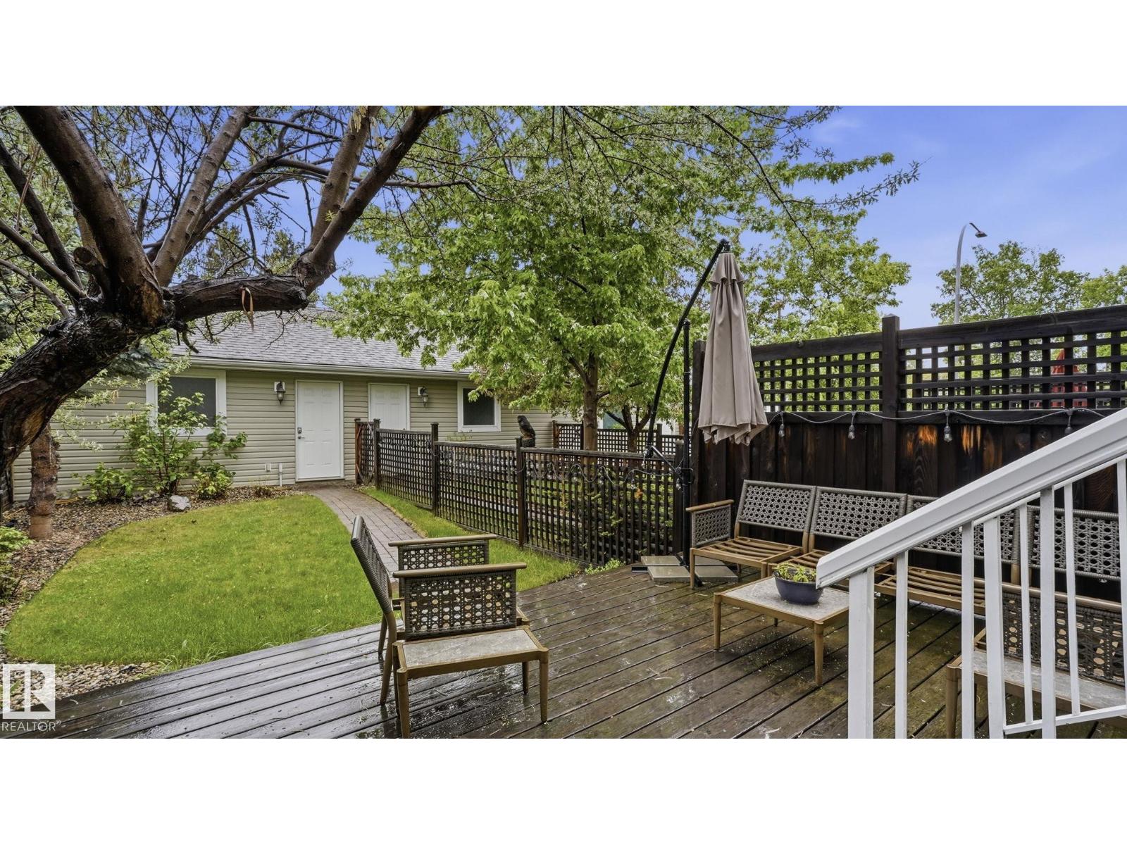 9551 73 AV NW - 41