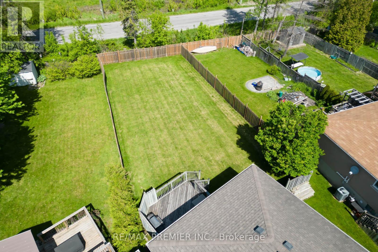 4 D.A. JONES AVENUE - 34