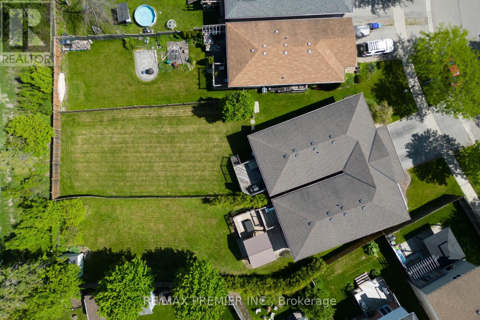 4 D.A. JONES AVENUE - 35