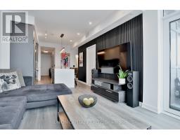 1002 - 30 Upper Mall Way, Vaughan, ON L4J0L7 Photo 6