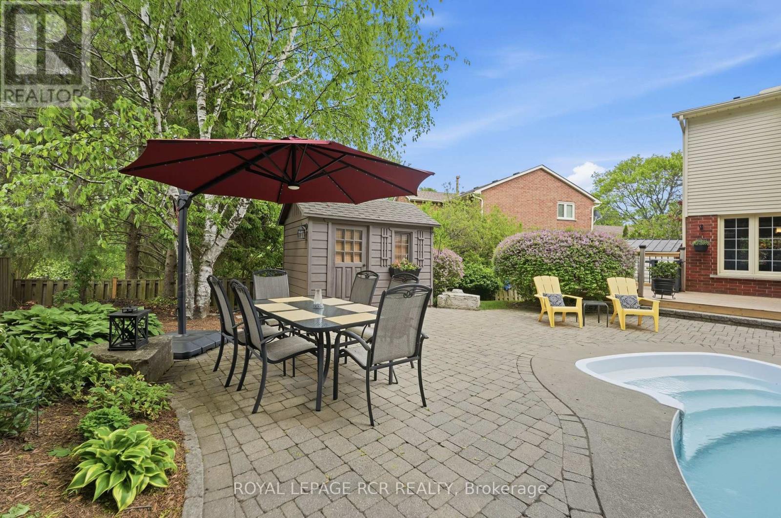 40 MOFFAT CRESCENT - 38