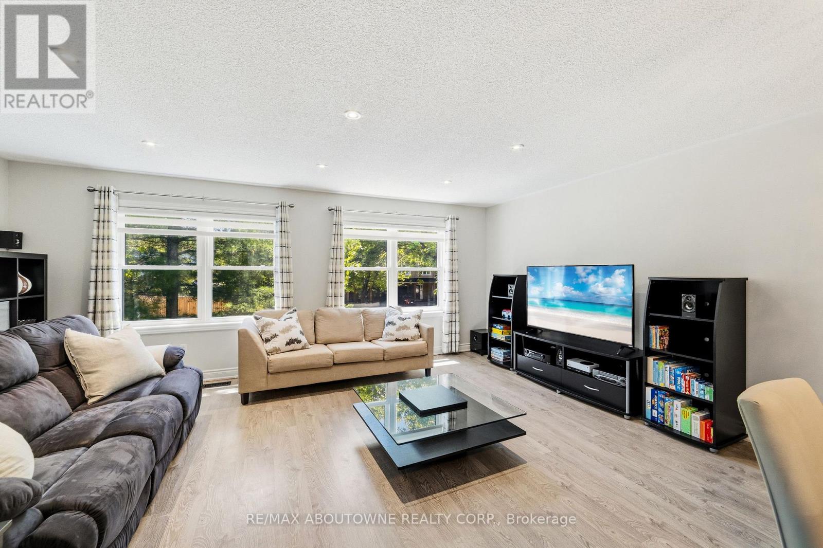 2355 STRAWFIELD COURT - 11