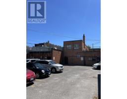 2936 Dundas Street W, Toronto, ON M6P1Y8 Photo 11