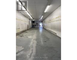 2936 Dundas Street W, Toronto, ON M6P1Y8 Photo 7