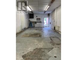 2936 Dundas Street W, Toronto, ON M6P1Y8 Photo 9