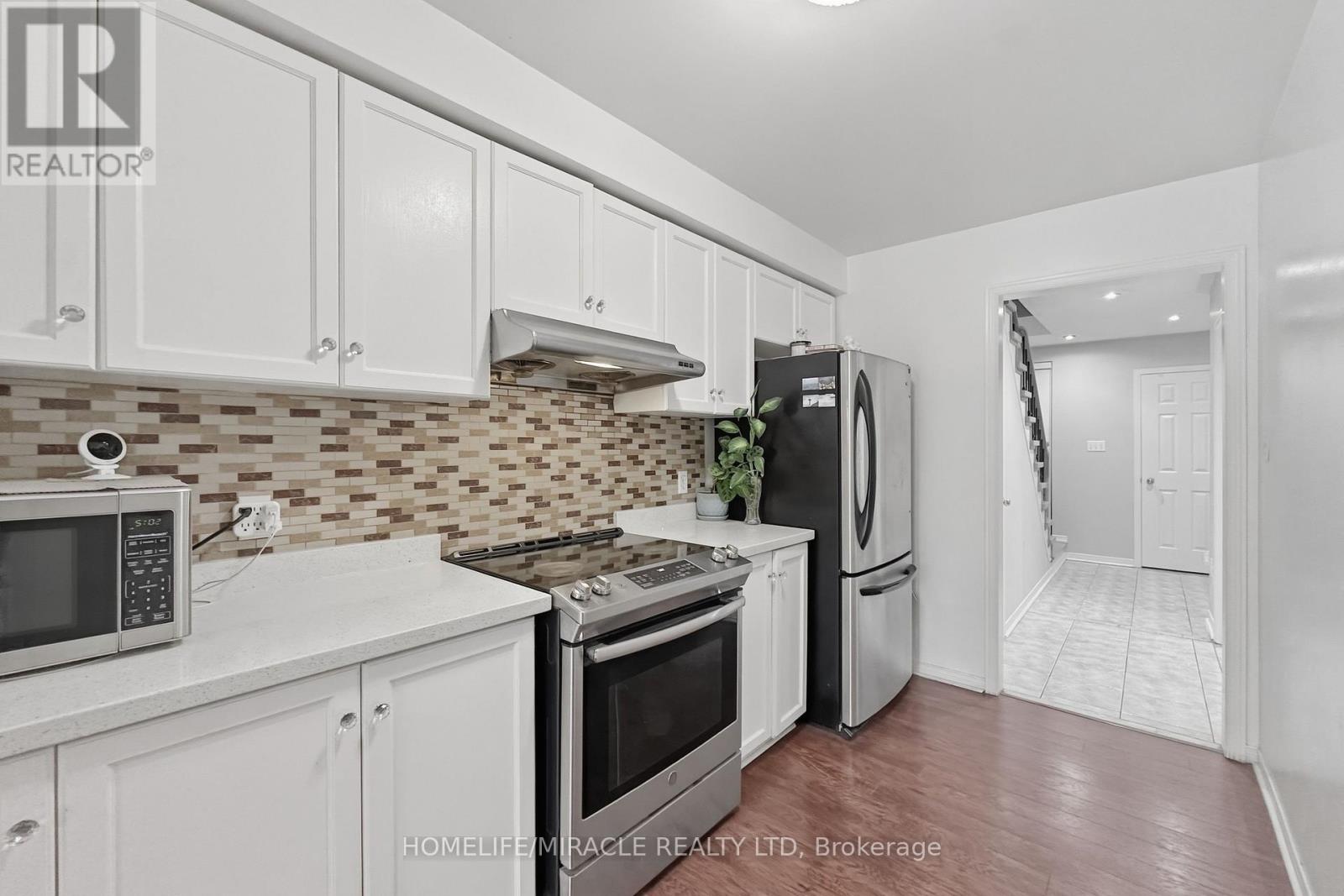 37 PRAIRIE ROSE CIRCLE - 12