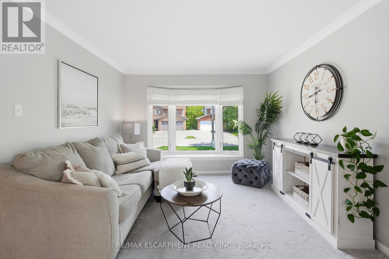 2418 BUTTERNUT CRESCENT - 6