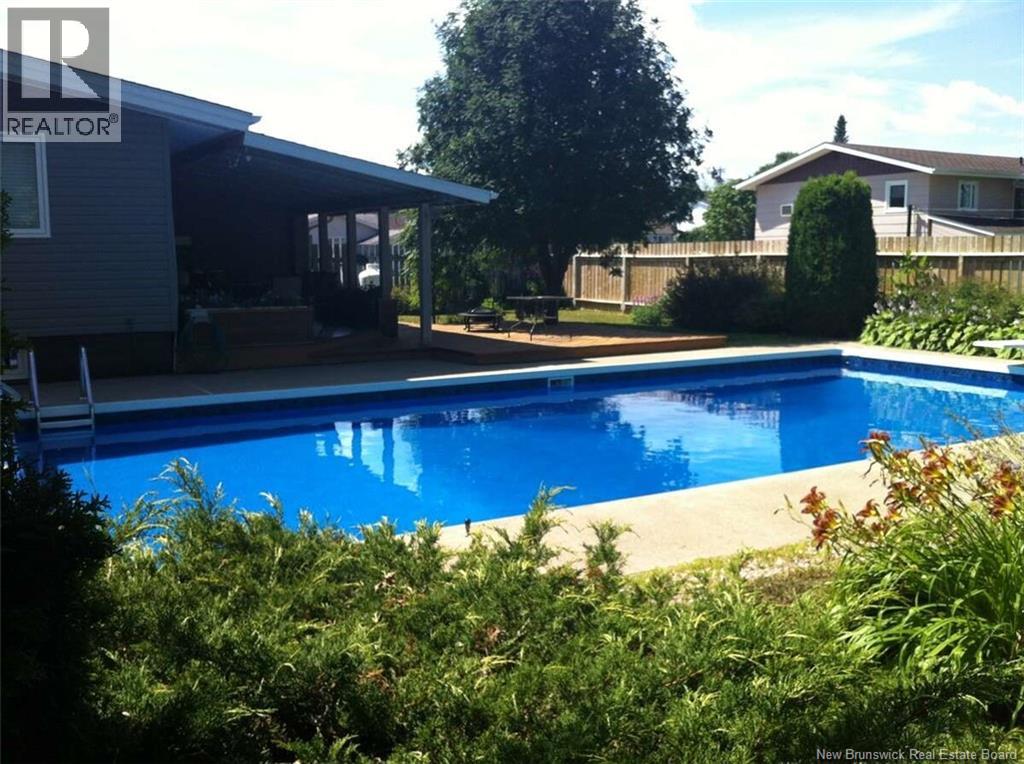 140 Neil Drive - 7