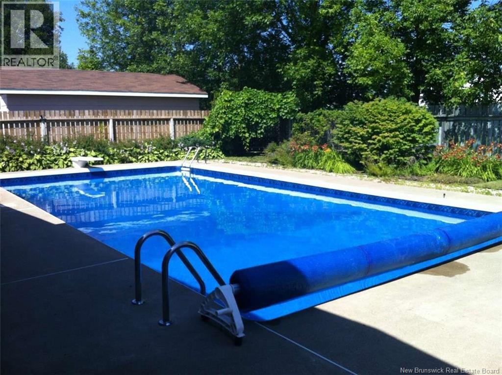140 Neil Drive - 6