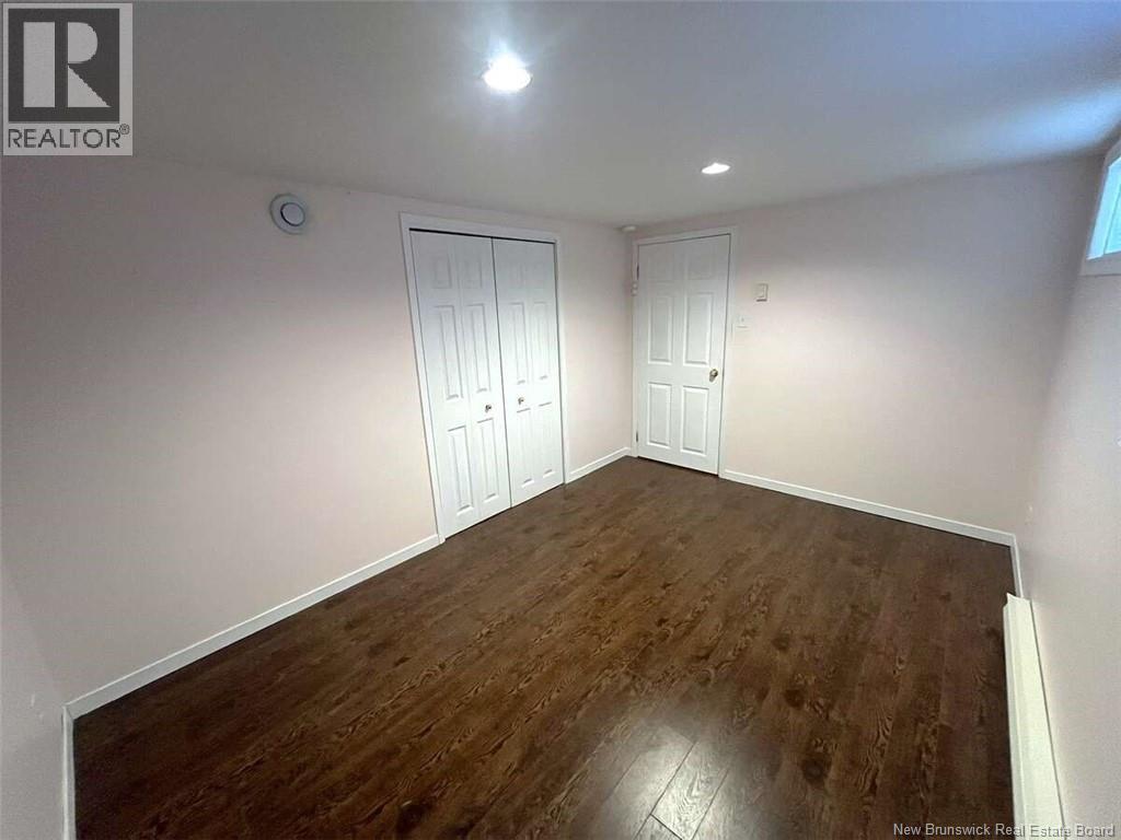 140 Neil Drive - 34