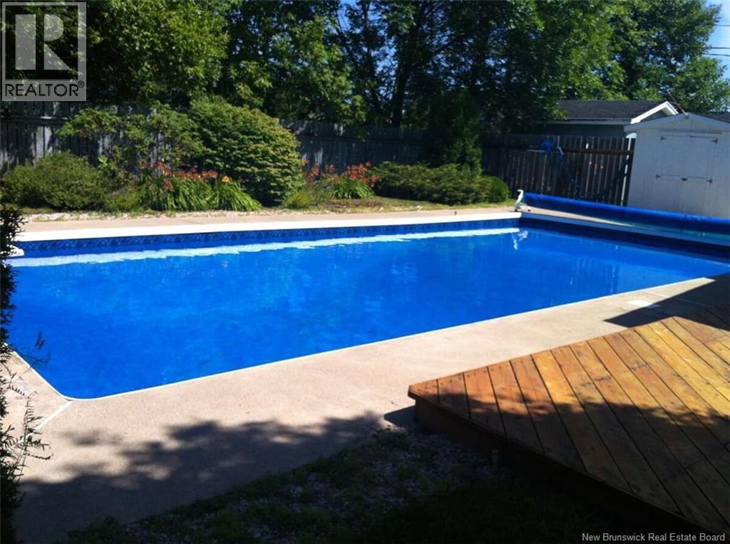 140 Neil Drive - 5