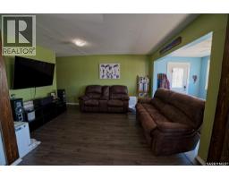 101 5th Avenue S, Big River, SK S0J0E0 Photo 10