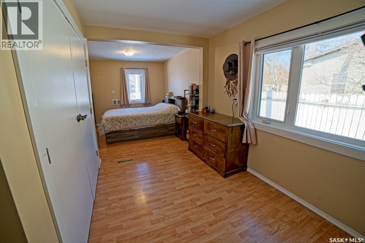 101 5th AVENUE S - 15