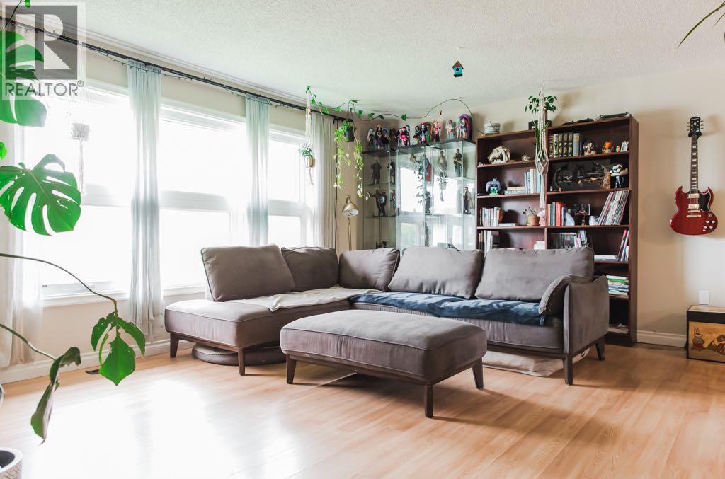 9332 70A Avenue - 2