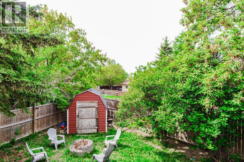 9332 70A Avenue - 33