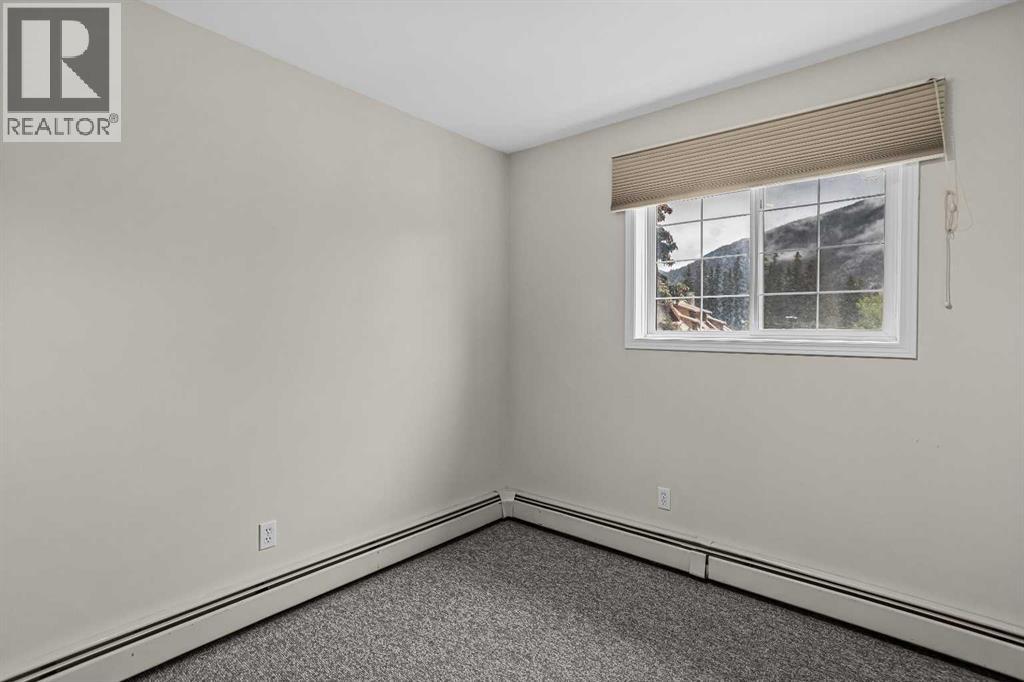 6, 502 Banff Avenue — photo 29