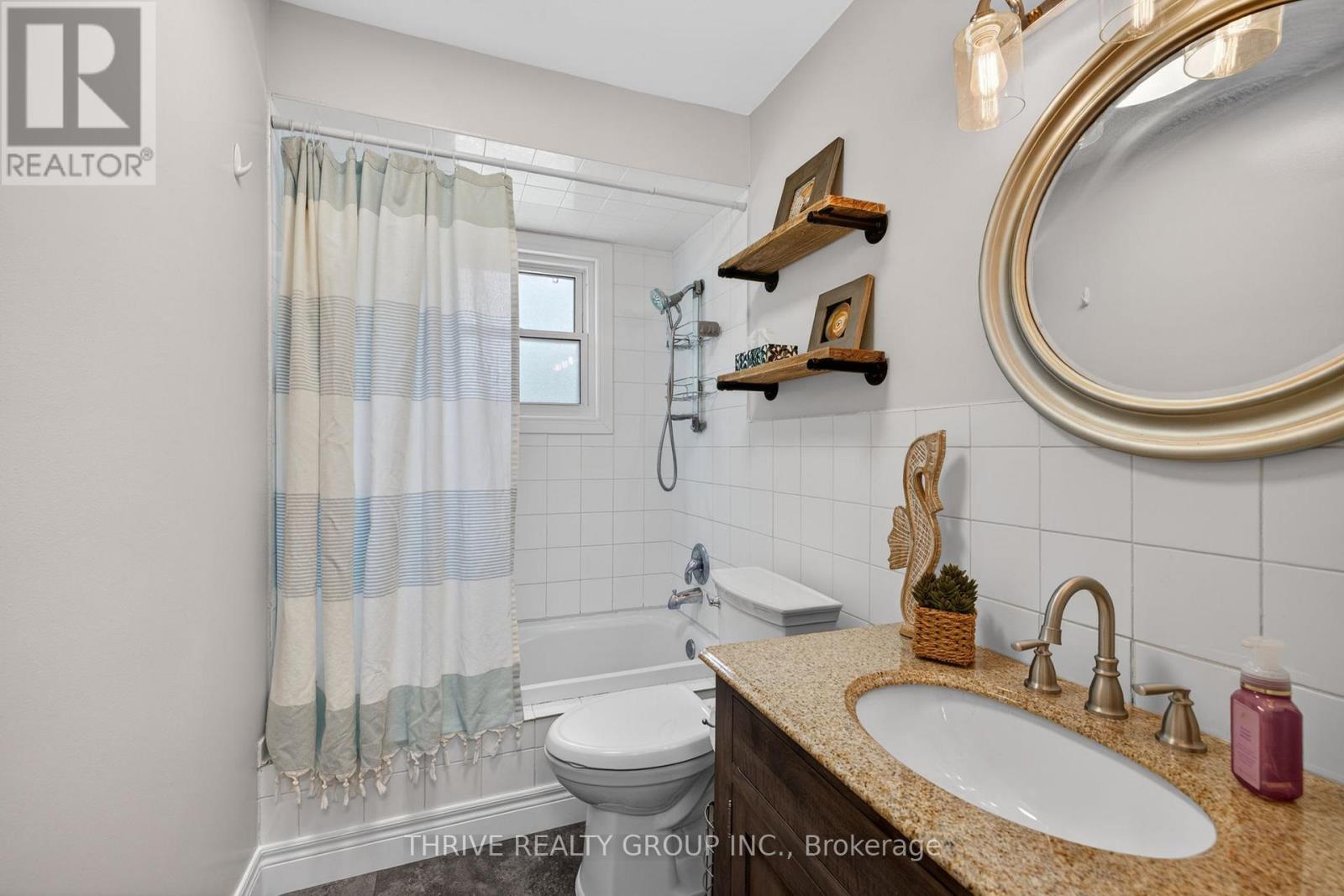85 VANBUSKIRK DRIVE - 21