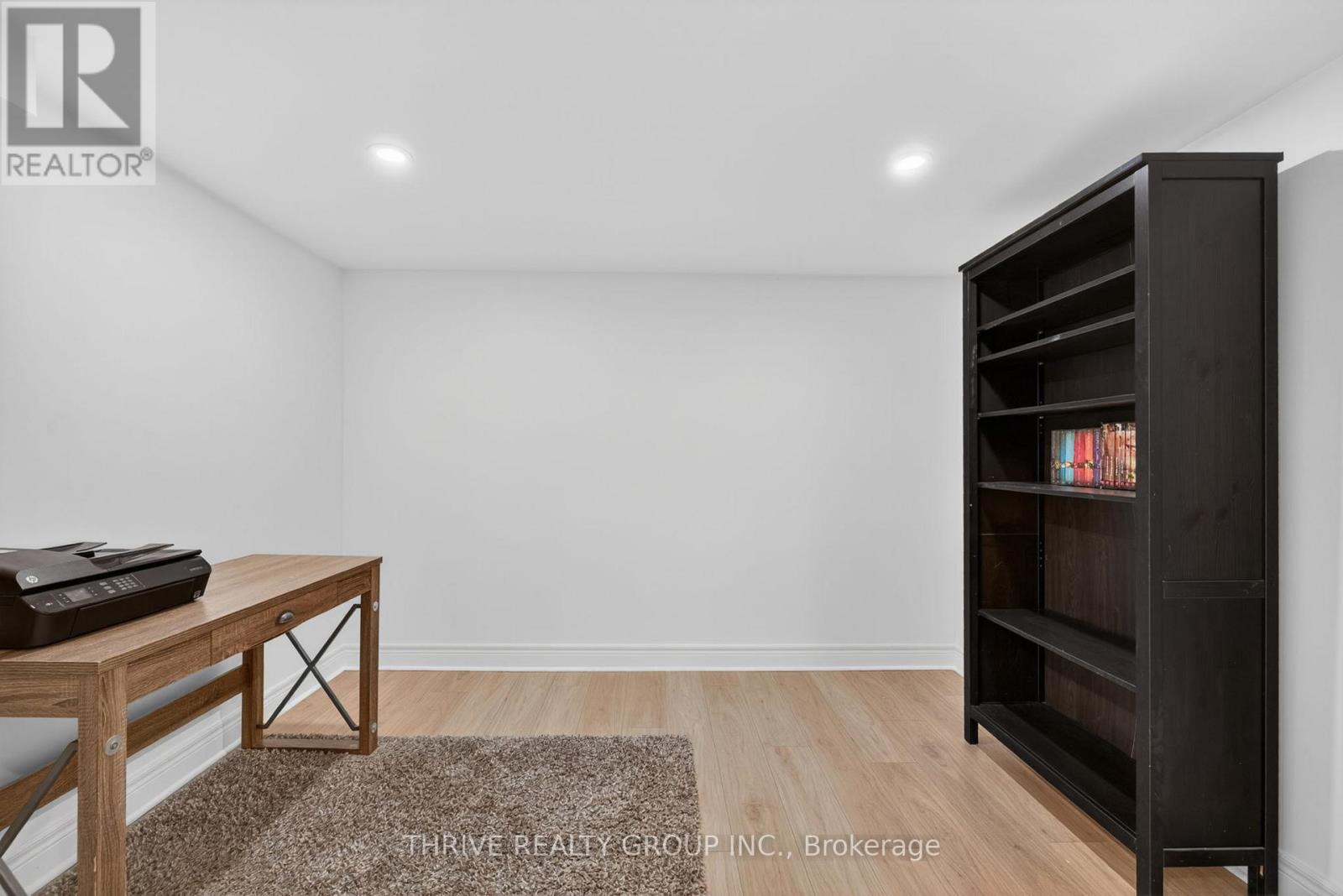 85 VANBUSKIRK DRIVE - 25
