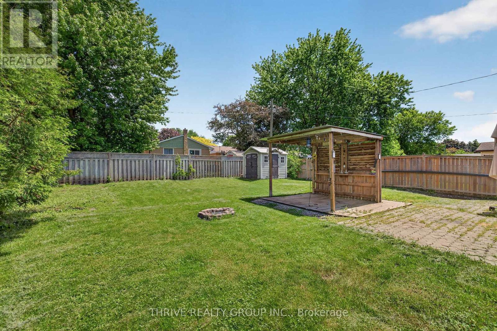 85 VANBUSKIRK DRIVE - 27