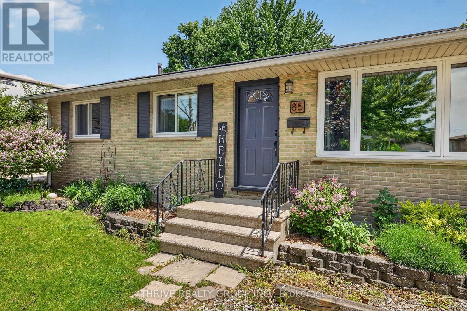 85 VANBUSKIRK DRIVE - 3