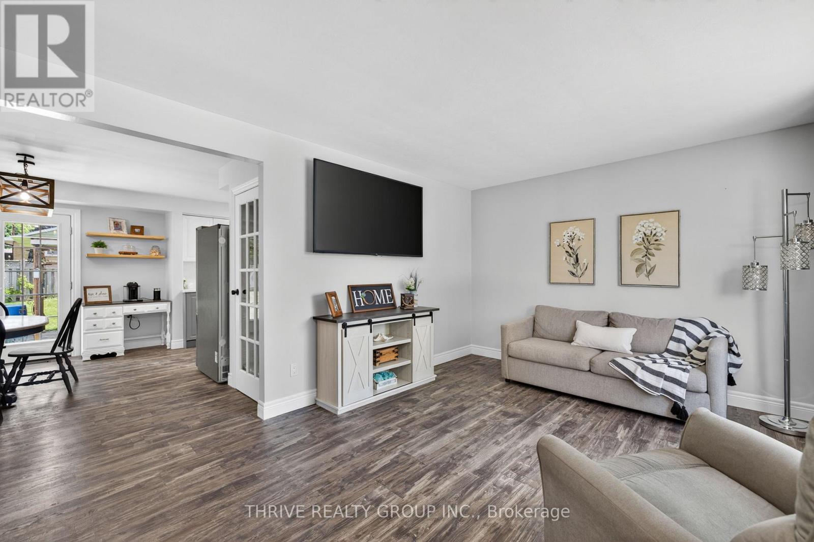 85 VANBUSKIRK DRIVE - 4