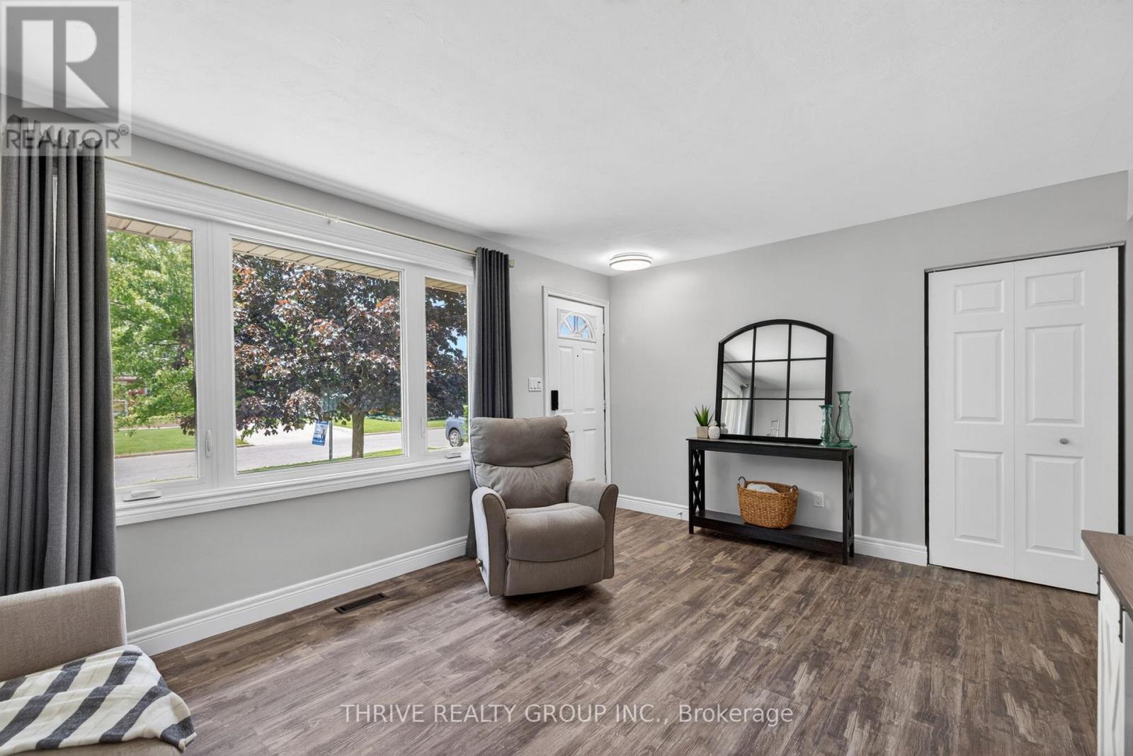 85 VANBUSKIRK DRIVE - 6