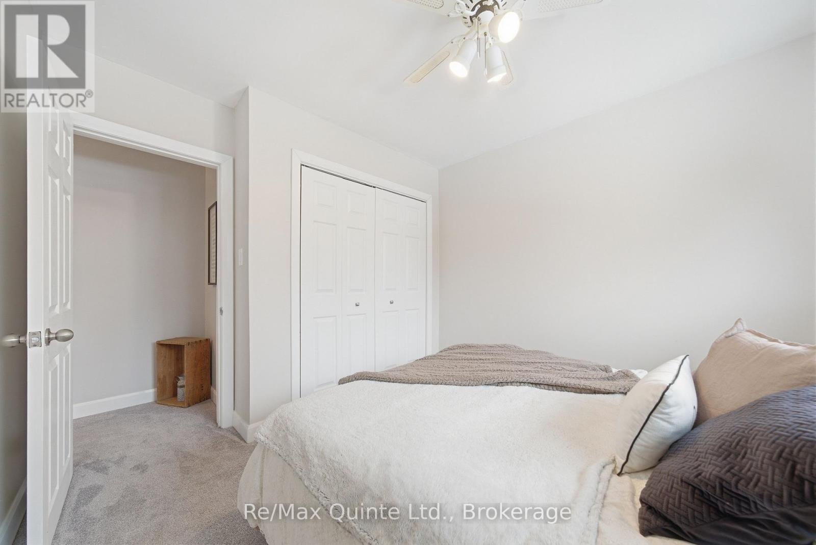 26 APPLEWOOD DRIVE - 29