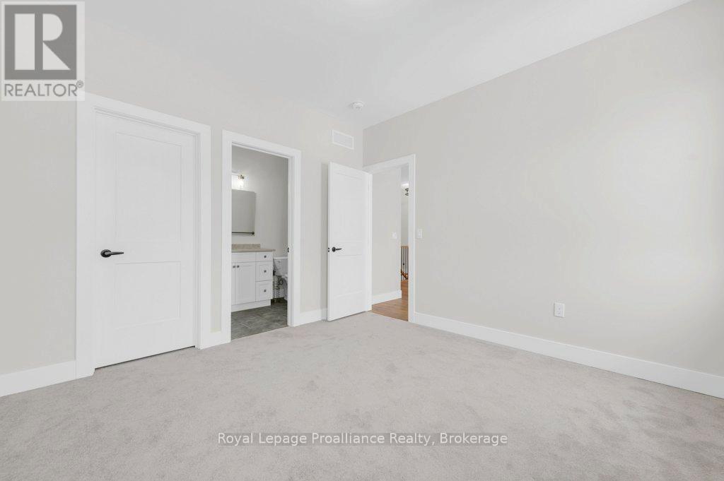 8 DUNMOR STREET - 23