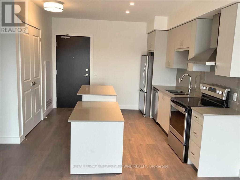 #1304 15 GLEBE STREET E - 6