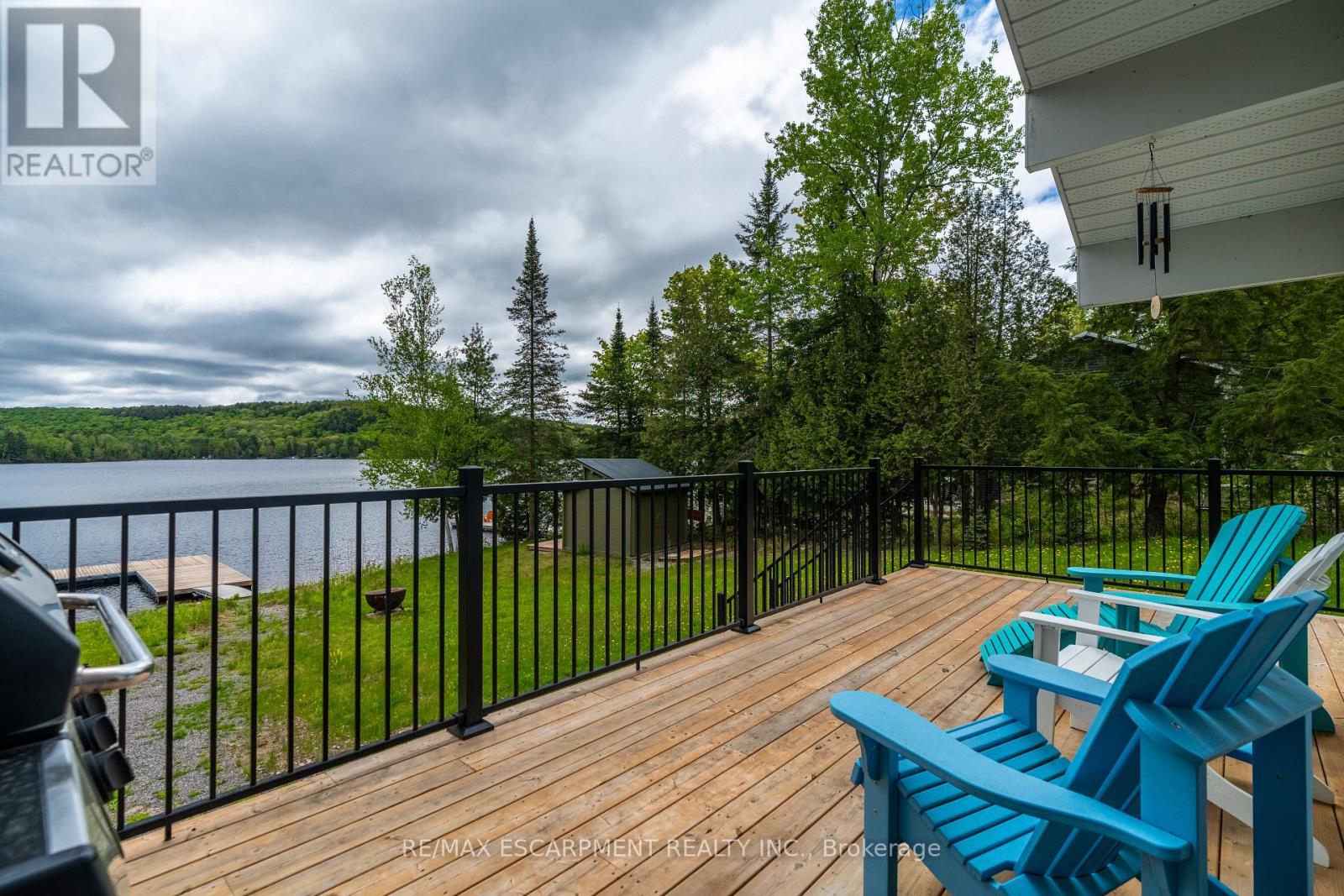 1056 INAWENDAWIN ROAD - 34