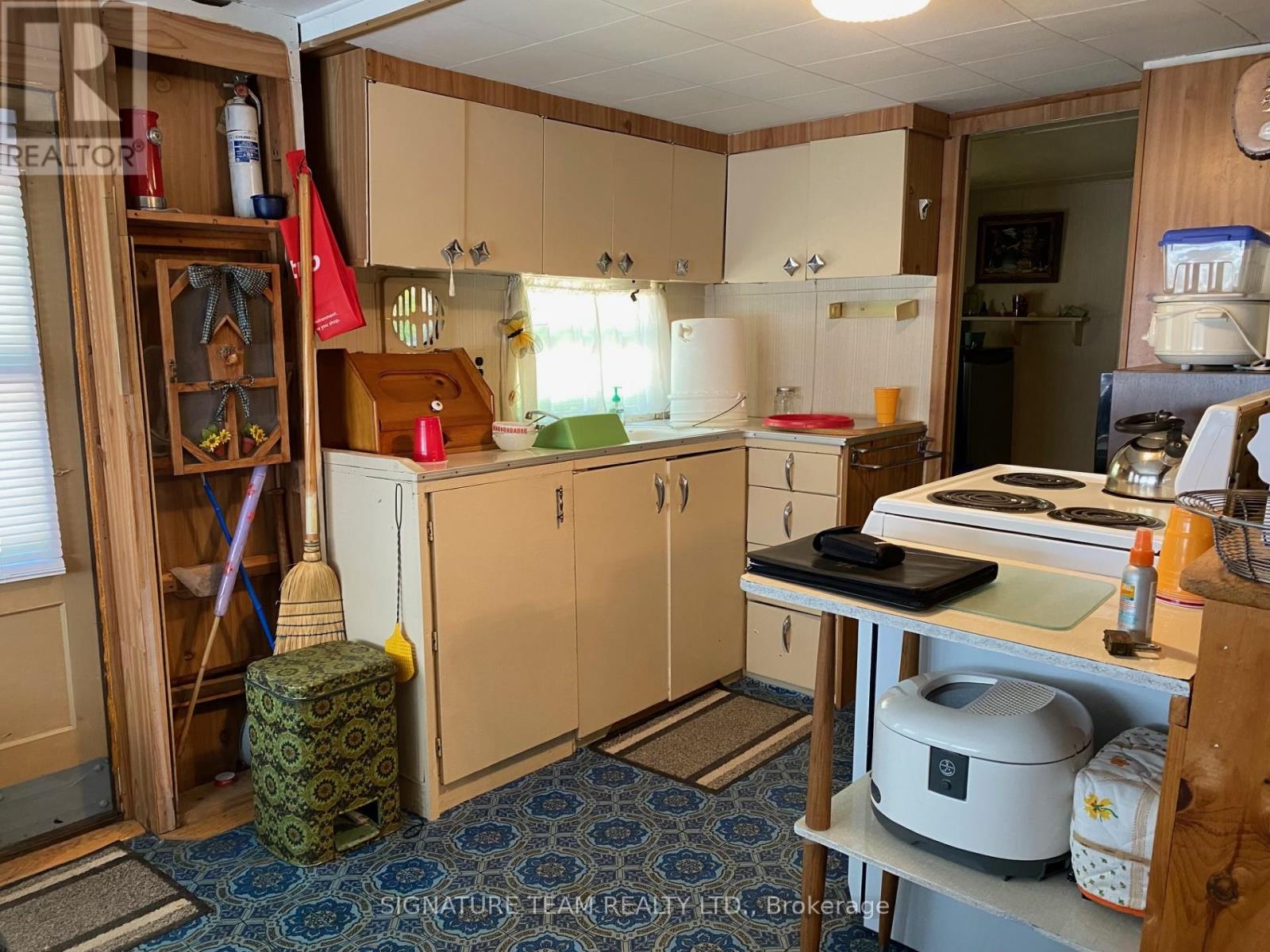 491 JESSUP ROAD - 19