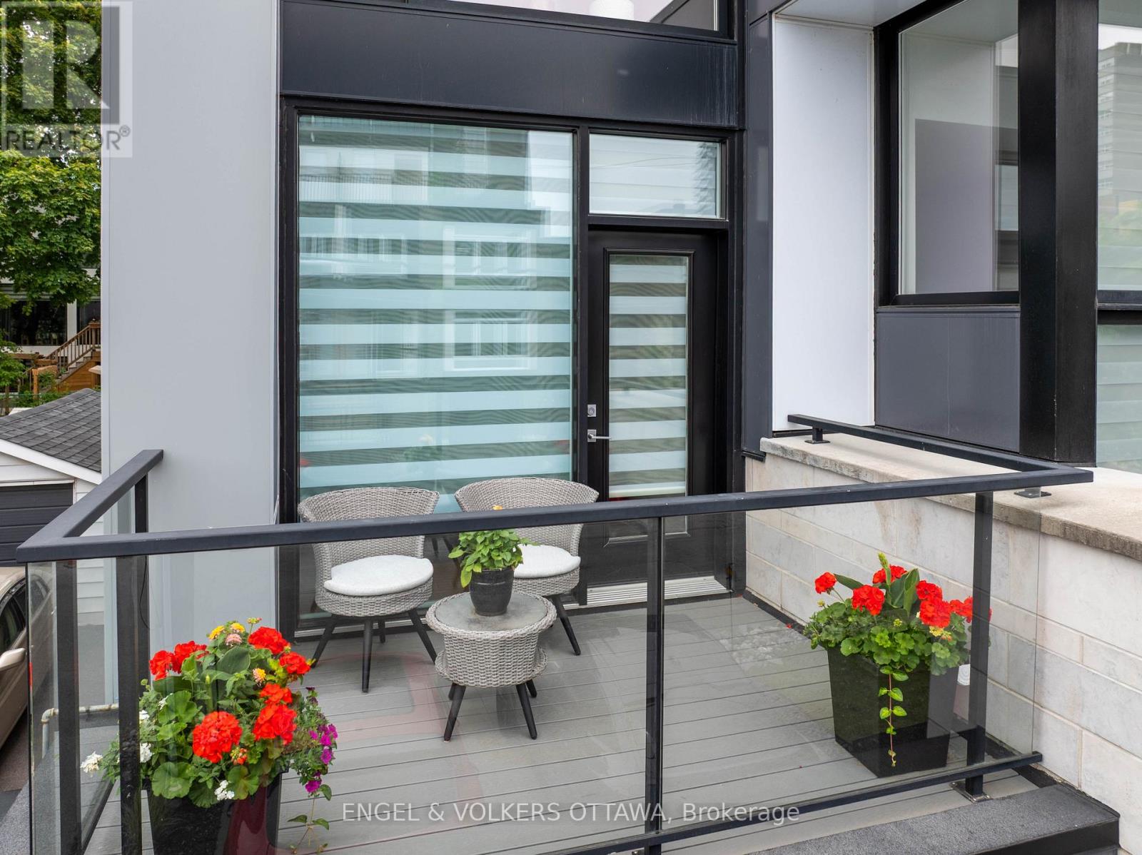 373 BERKLEY AVENUE - 11