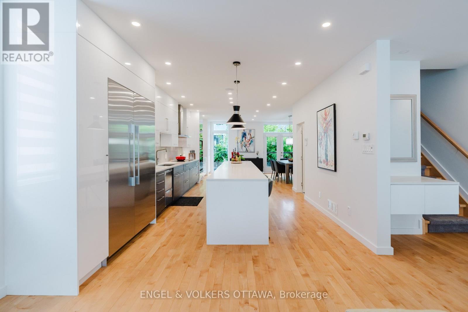 373 BERKLEY AVENUE - 14