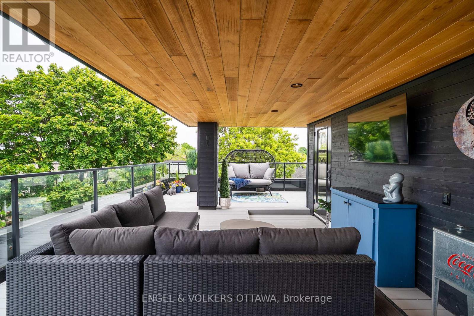 373 BERKLEY AVENUE - 48